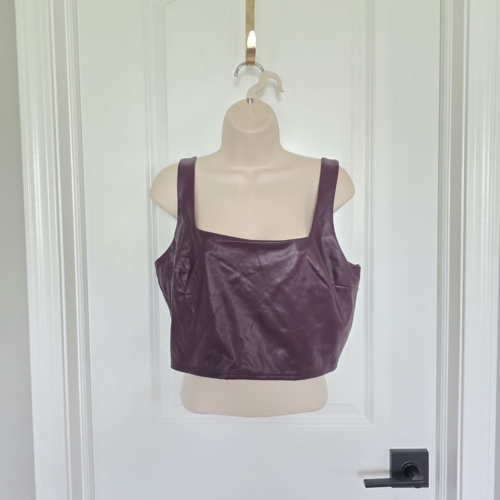 Express Wine Faux Leather Body Contour Crop Tank Top Sz Large Worn 1x
